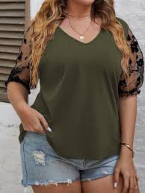 SHEIN Tops - SHEIN Plus Floral Mesh Curve Green Sleeve Tee